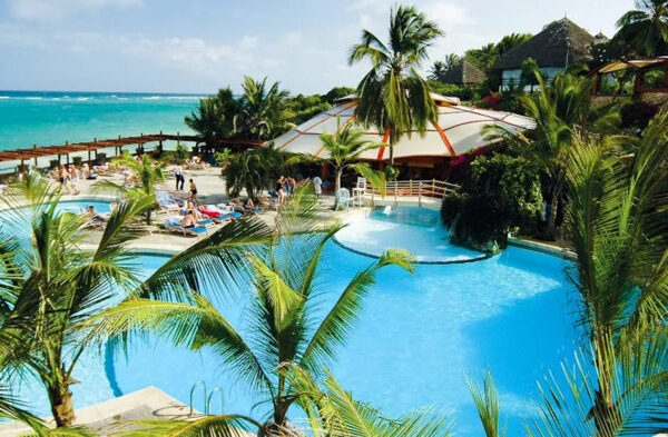 Leopard-Beach-Resort-Spa-768x393